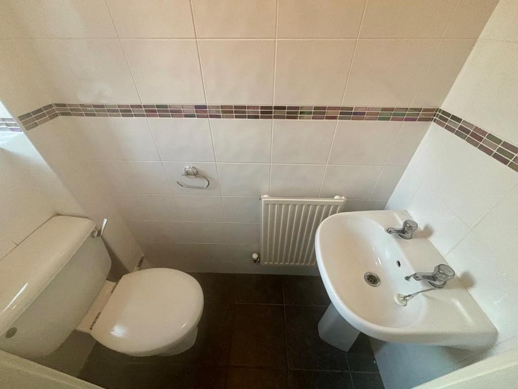 WC.jpg