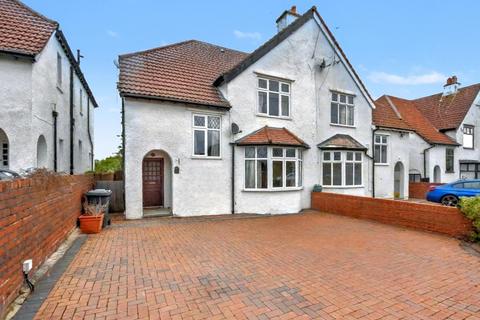 4 bedroom semi-detached house to rent, 28, Highwalls Avenue, Dinas Powys, Vale of Glamorgan, CF64 4AP