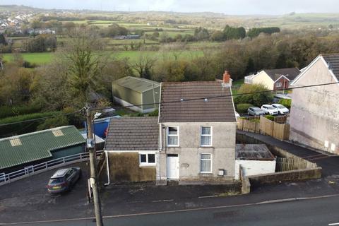 3 bedroom detached house for sale, Heol Llanelli, Llanelli SA15