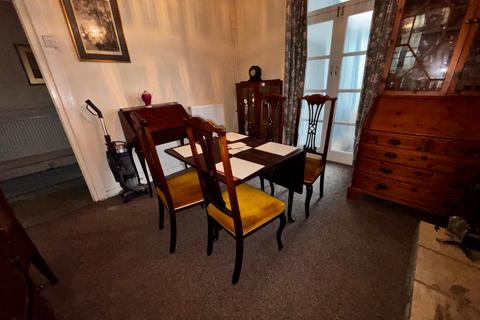 3 bedroom detached house for sale, Heol Llanelli, Llanelli SA15