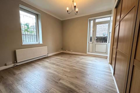Studio for sale, Cranbourn House, Bermondsey, SE16