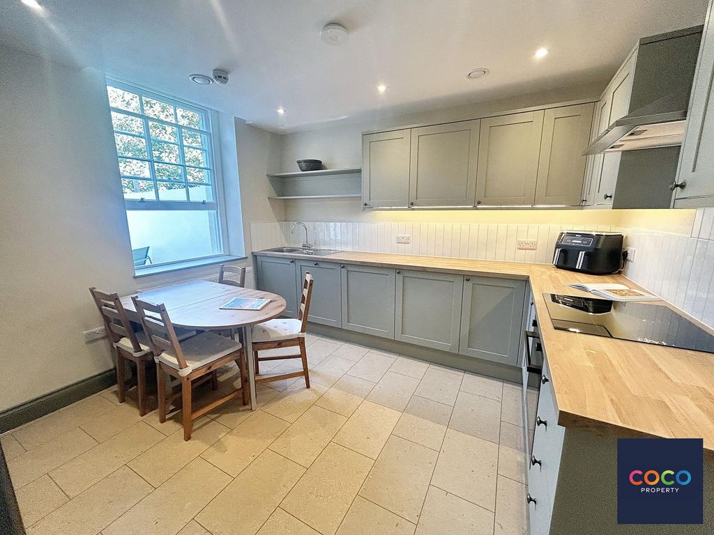 Communal Kitchen