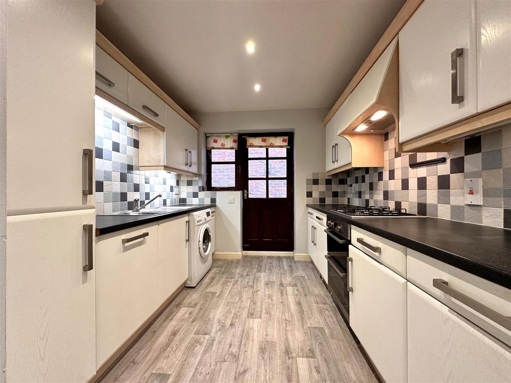 Fitted Kitchen 157