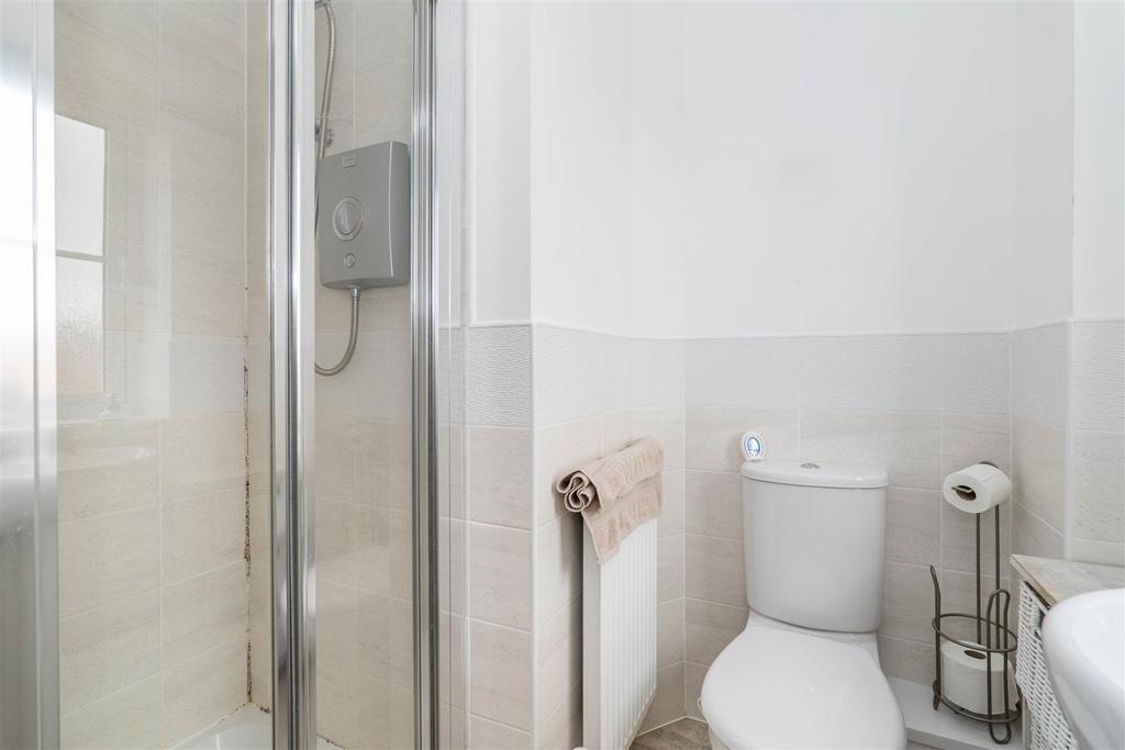 Master Bedroom Ensuite