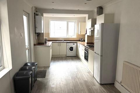 3 bedroom terraced house for sale, Rhyddings Terrace, Brynmill, Swansea