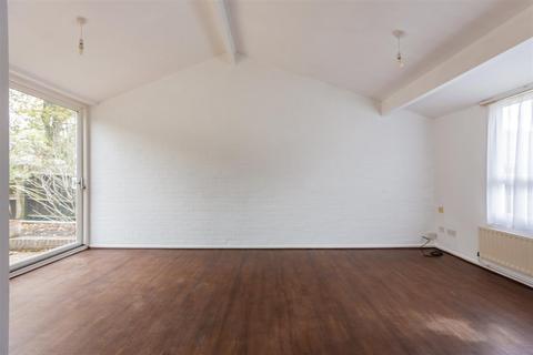 undefined, Knights Croft, New Ash Green DA3