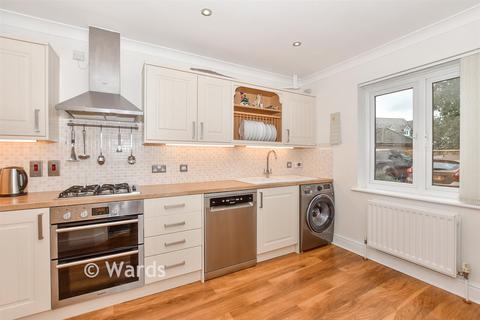 4 bedroom townhouse for sale, The Lakes, Larkfield, Kent