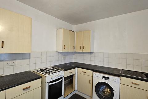 undefined, Romford, RM9