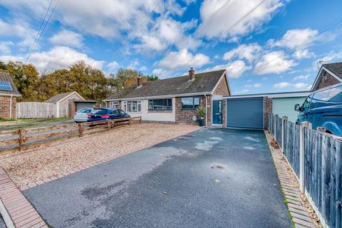 14 Brook Grove, Dereham, NR19 1EW