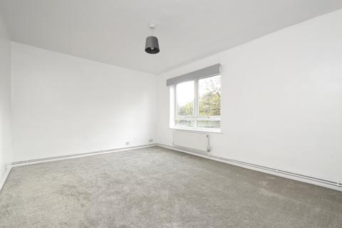 undefined, Garden Road London SE20