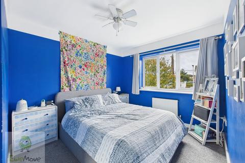 208 Bells Lane, Hoo, Rochester, ME3 9GD