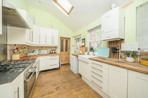 undefined, Parkside Road, Hounslow TW3