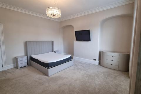 2 bedroom flat to rent, Jamaica Street, Kittybrewster, Aberdeen, AB25