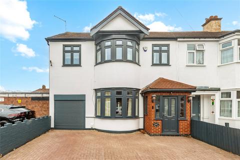 undefined, Staines Road, Ilford, IG1