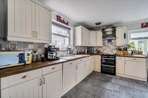 undefined, Hayley Green,  Bracknell,  RG42