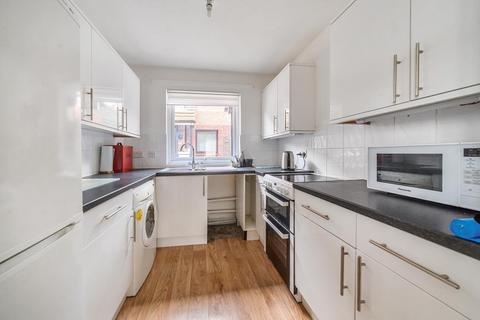 2 bedroom flat for sale, Fairhaven Court,  Egham,  TW20