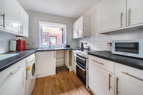 2 bedroom flat for sale, Fairhaven Court,  Egham,  TW20