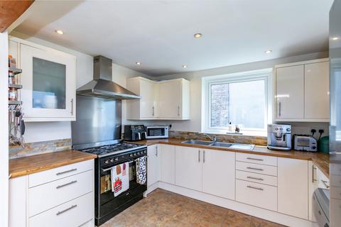 2 Derwent Road, Lancaster, LA1 3ES