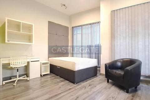 Studio to rent, The Works at Standard House, Half Moon Street, Huddersfield, HD1 2JF