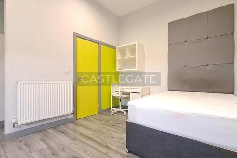 Studio to rent, The Works at Standard House, Half Moon Street, Huddersfield, HD1 2JF