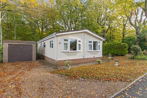 undefined, Deanland Wood Park, Golden Cross, Hailsham