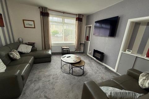 2 bedroom flat to rent, Woodburn Terrace, Fife