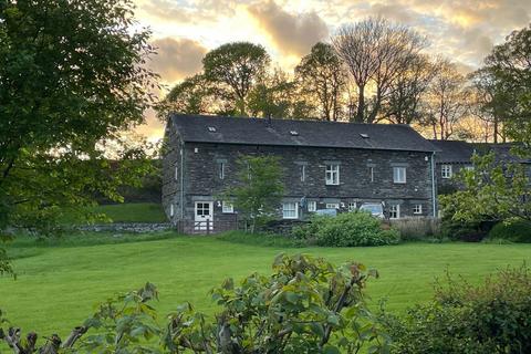 undefined, Ambleside LA22