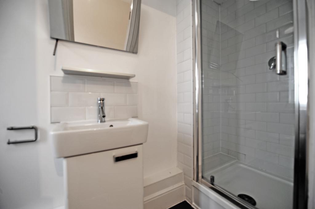 Shower Room 2