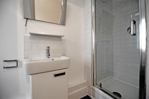undefined, High Street, Reigate, RH2