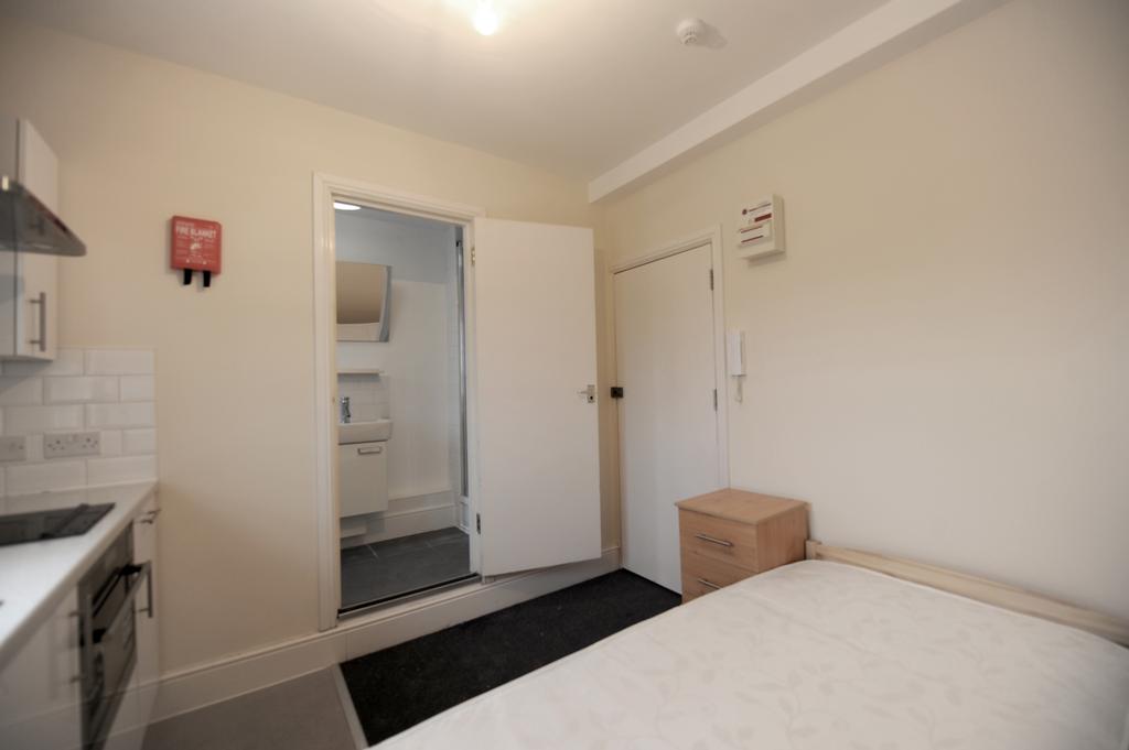 Main Room 2