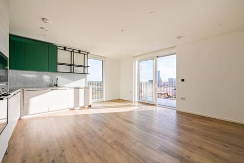 2 bedroom flat for sale, Heron Wharf, Poplar, London, E14