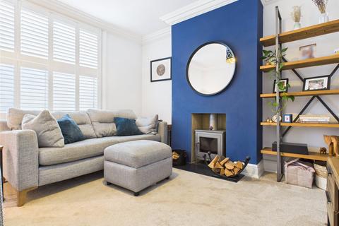 2 bedroom semi-detached house for sale, Springfield Road, Surrey GU1