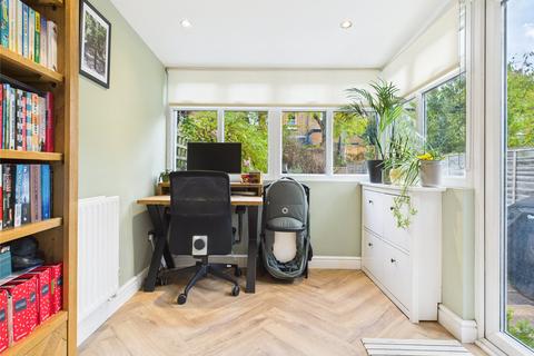 2 bedroom semi-detached house for sale, Springfield Road, Surrey GU1
