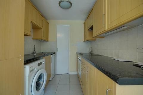 1 bedroom flat to rent, Lansdown GL50 2JE