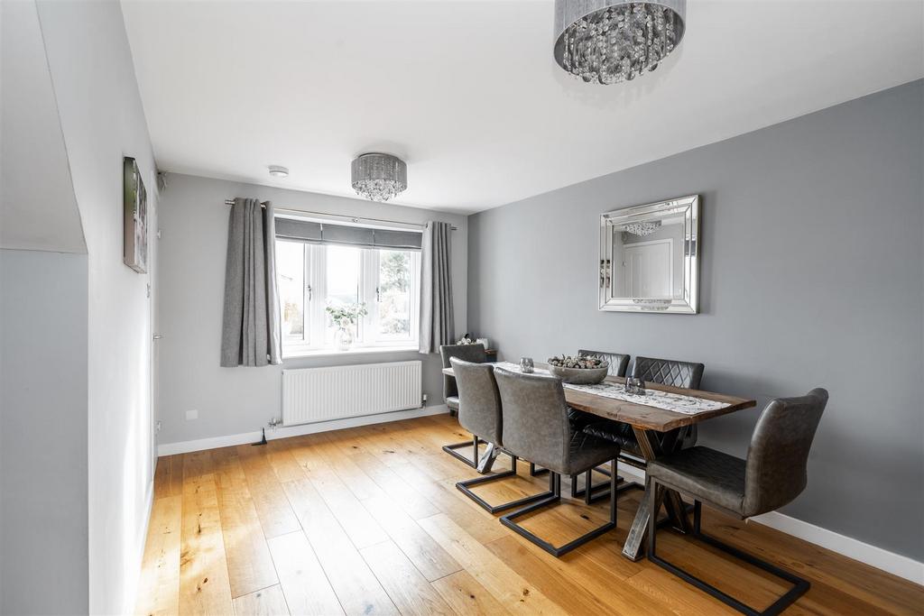 16 Oxford Drive 8.jpg