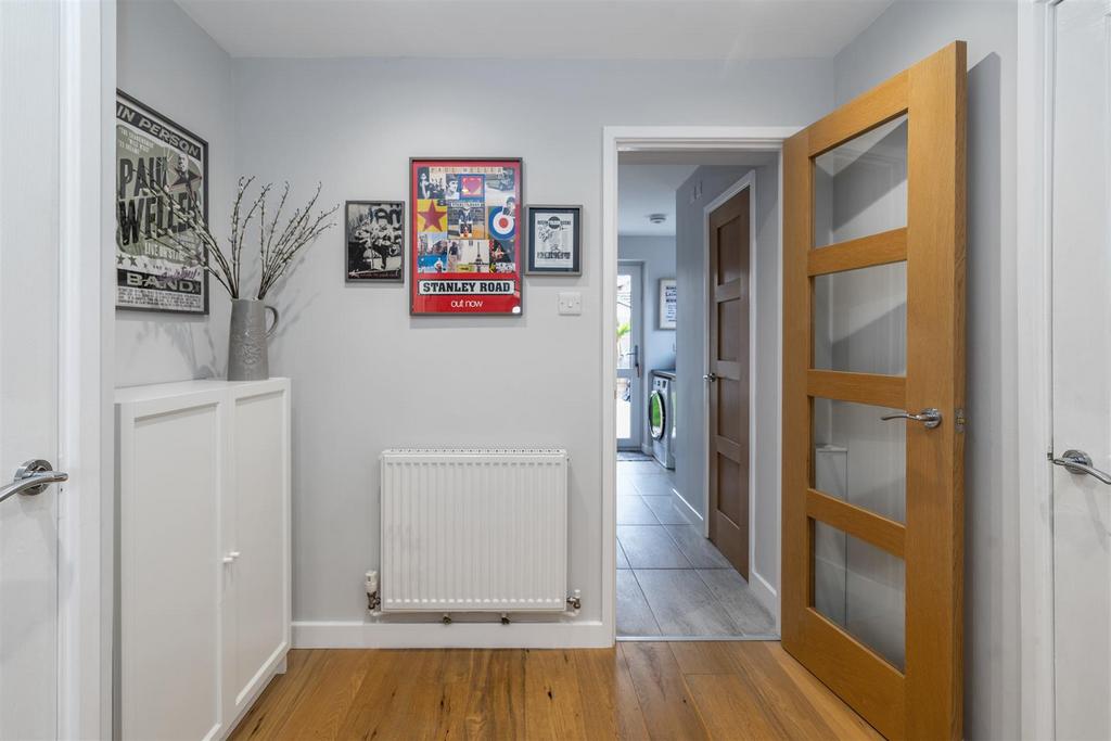 16 Oxford Drive 34.jpg