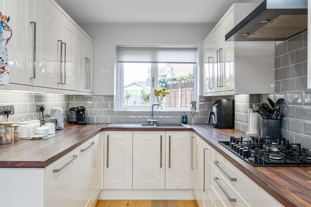 16 Oxford Drive 49.jpg