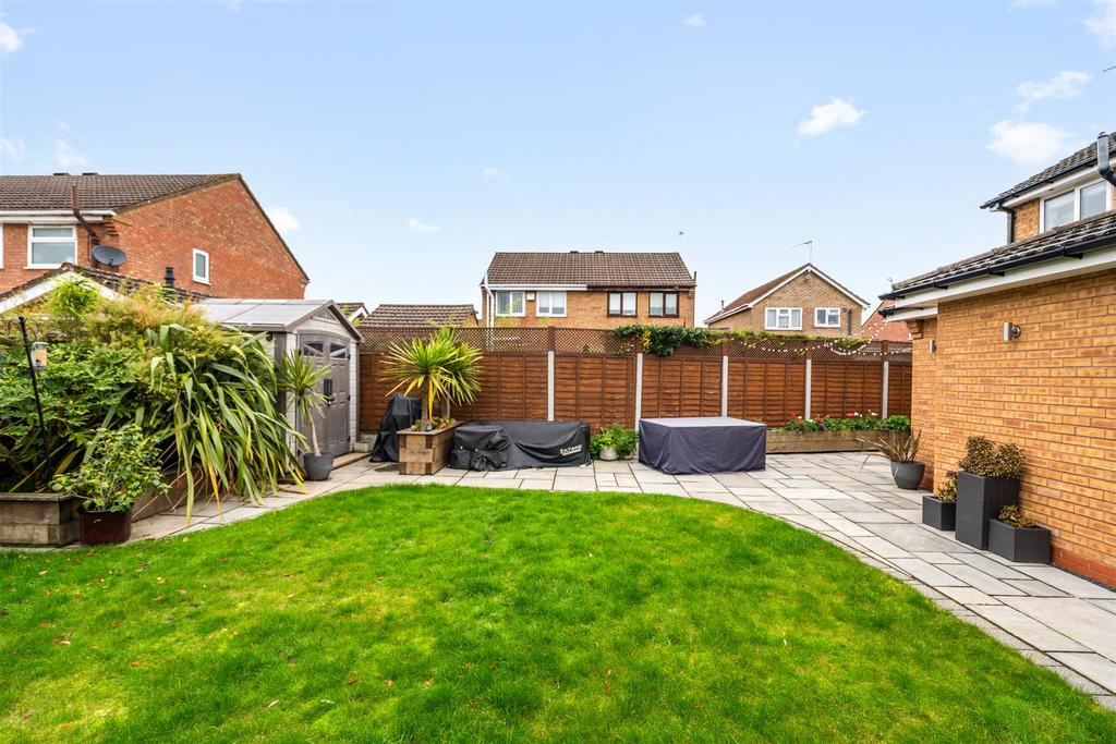 16 Oxford Drive 43.jpg