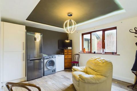 2 bedroom ground floor flat for sale, Windermere LA23