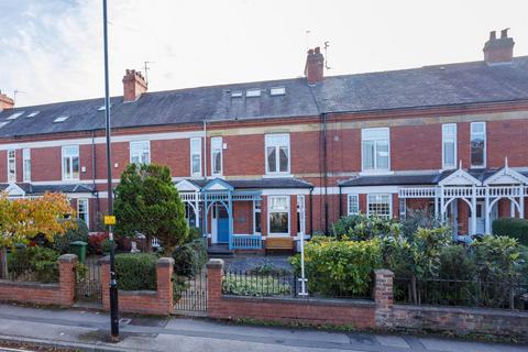undefined, East Parade, York YO31