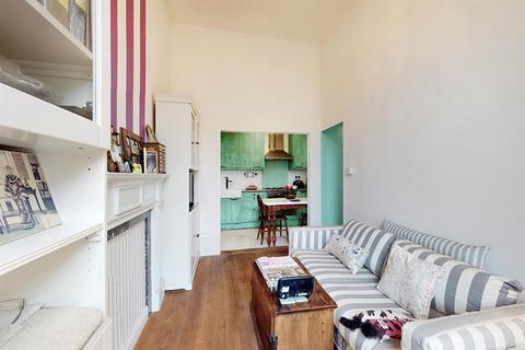 1 bedroom flat for sale, BOLTONS COURT, OLD  BROMPTON ROAD, London, SW5