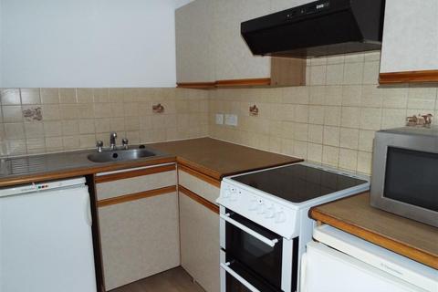 undefined, Meon Close, Petersfield.