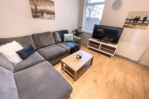 undefined, Molyneux Road, L6 6AL,