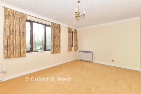 2 bedroom flat for sale, Parish House, Crawley RH11