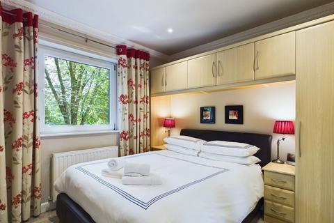 16 Quarry Brow, Bowness On Windermere, Windermere, LA23 3DW