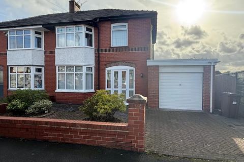 3 bedroom semi-detached house to rent, Fieldhead Avenue, Elton, Bury, BL8 2LX