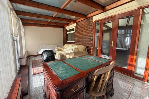 3 bedroom semi-detached house to rent, Fieldhead Avenue, Elton, Bury, BL8 2LX