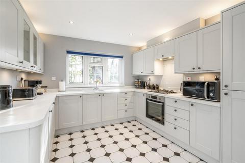 undefined, Lugtrout Lane, Catherine-De-Barnes, Solihull