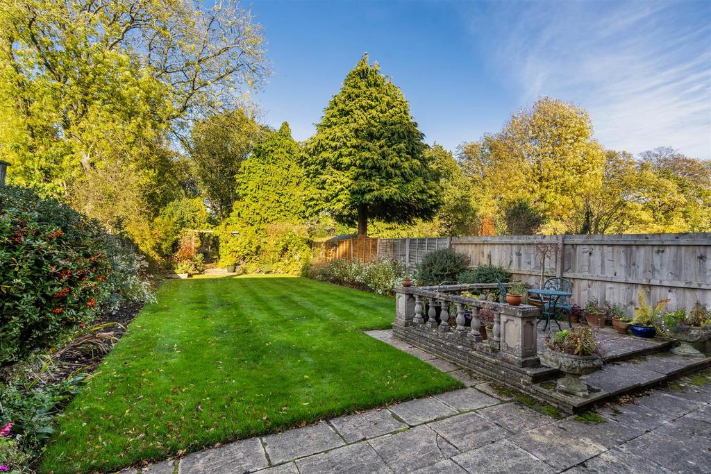 369 Lugtrout Lane 4.jpg