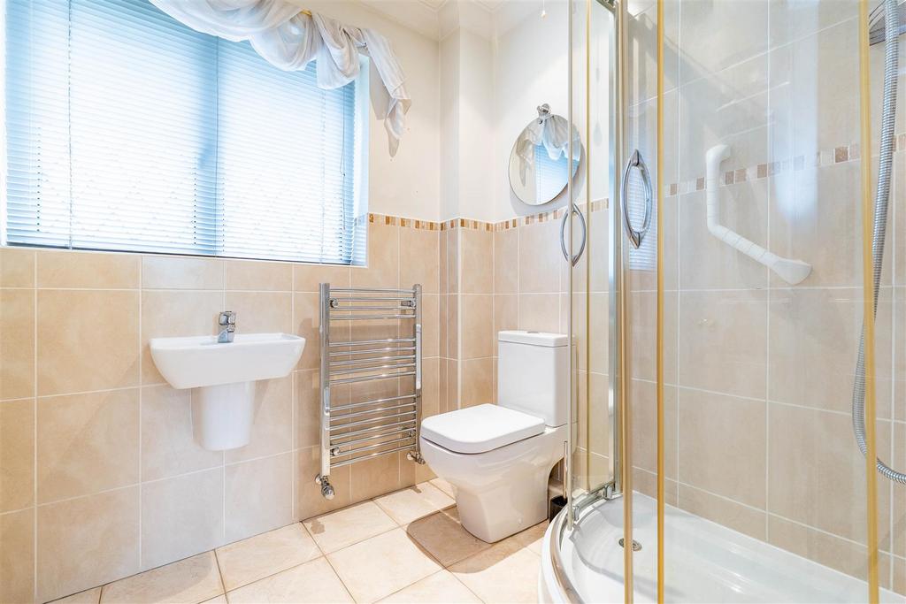 Ensuite